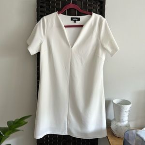 Lulu’s White V-neck Dress (Size M)